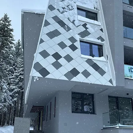 Apartment F *